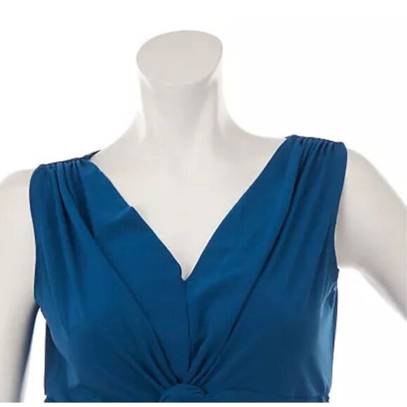 Women with Control Size 3X V Neck Knot Front Top Black Tummy Control NWT - Picture 4 of 4